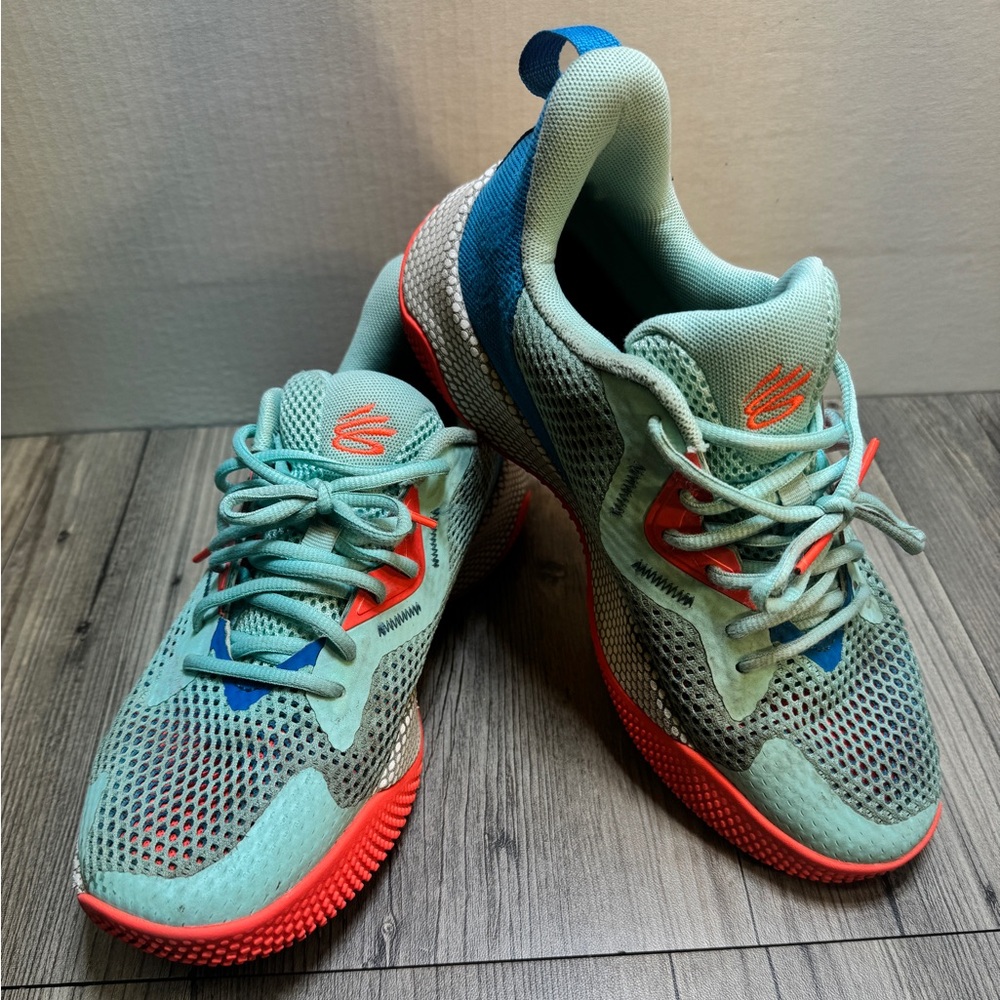 Under Armour Curry UA HOVR Splash 3 Women’s Size 9.5 Regular Blue 3026899-300